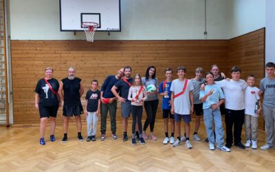 Auch Fussball wird in unserem Verein gespielt